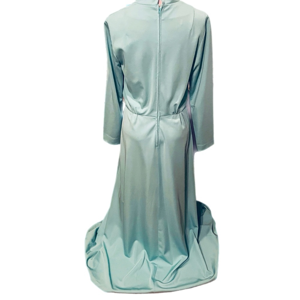 1960’s Vintage Handmade Sea Foam Green Dress - Picture 3 of 7